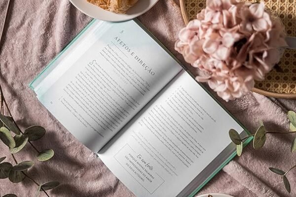 Forte: Devocionais para uma vida poderosa e apaixonada - Image 3