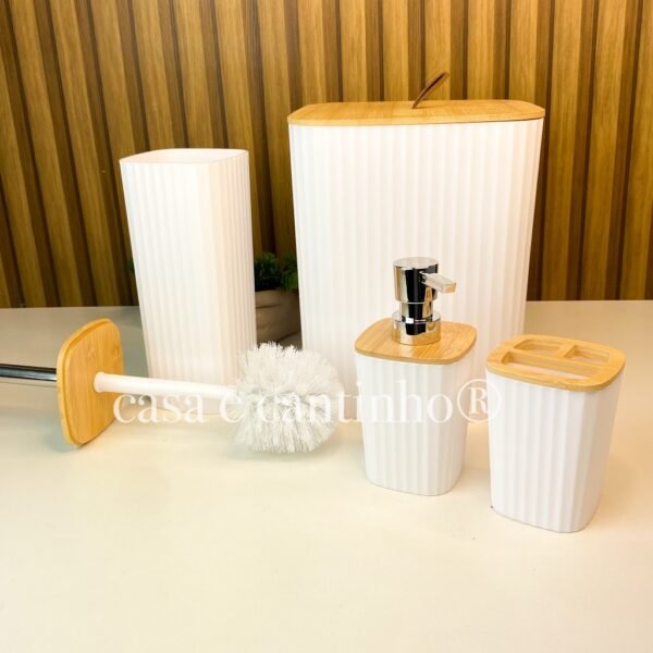 Kit para Banheiro de Bambu e Plástico Moderno e Decorada Porta Sabonete Escova de Vaso Lixeira Conjunto Preto ou Branco - Image 3