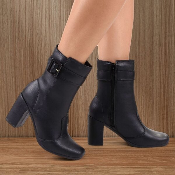 Bota Feminina Cano Médio Bico Quadrado Com Fivela E Zíper Sola Antiderrapante - Image 4