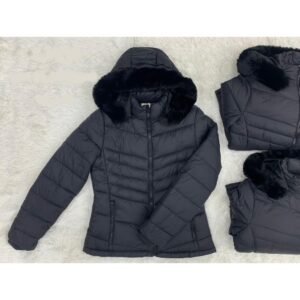Jaqueta Puffer Forrada Apeluciada com Capuz Feminina