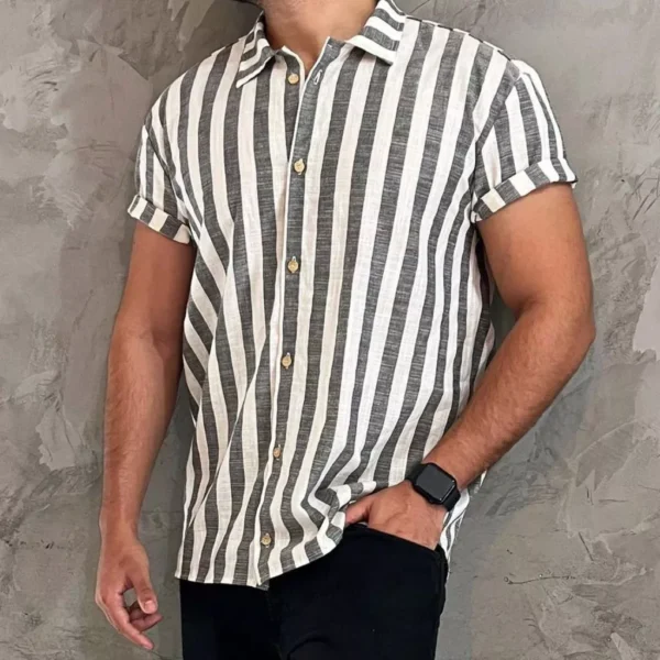 Camisa Listrada Manga Curta Unissex Verão Praia Preto e Branco - Image 2