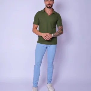 Polo Masculina Texturizada Slim Fit com Gola Sem Botão