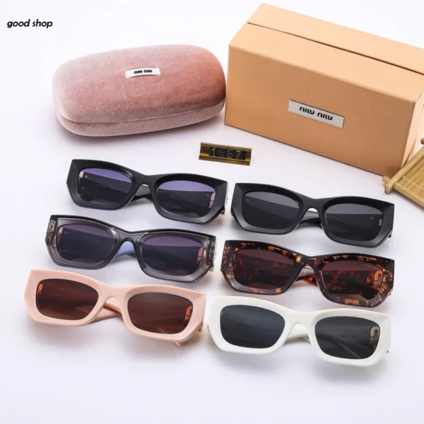 Óculos de Sol Feminino Miu Miu - Image 5