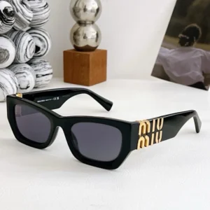 Óculos de Sol Feminino Miu Miu