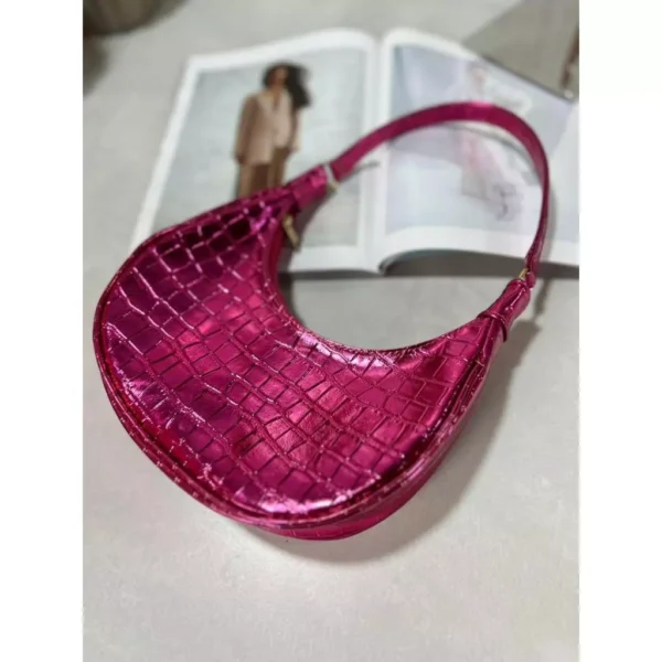 Bolsa Meia Lua Croco Brilhante Alça Mão e Ombro Estilosa - Image 3