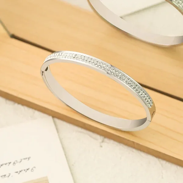 Pulseira Bracelete Semijoias Aço Inoxídável Luxo Moda Brilhante - Image 9