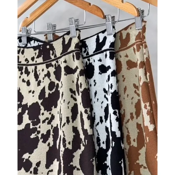 Saia Animal Print Estampada COW Tricot Modal