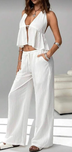 Top cortininha de amarração e calça pantalona